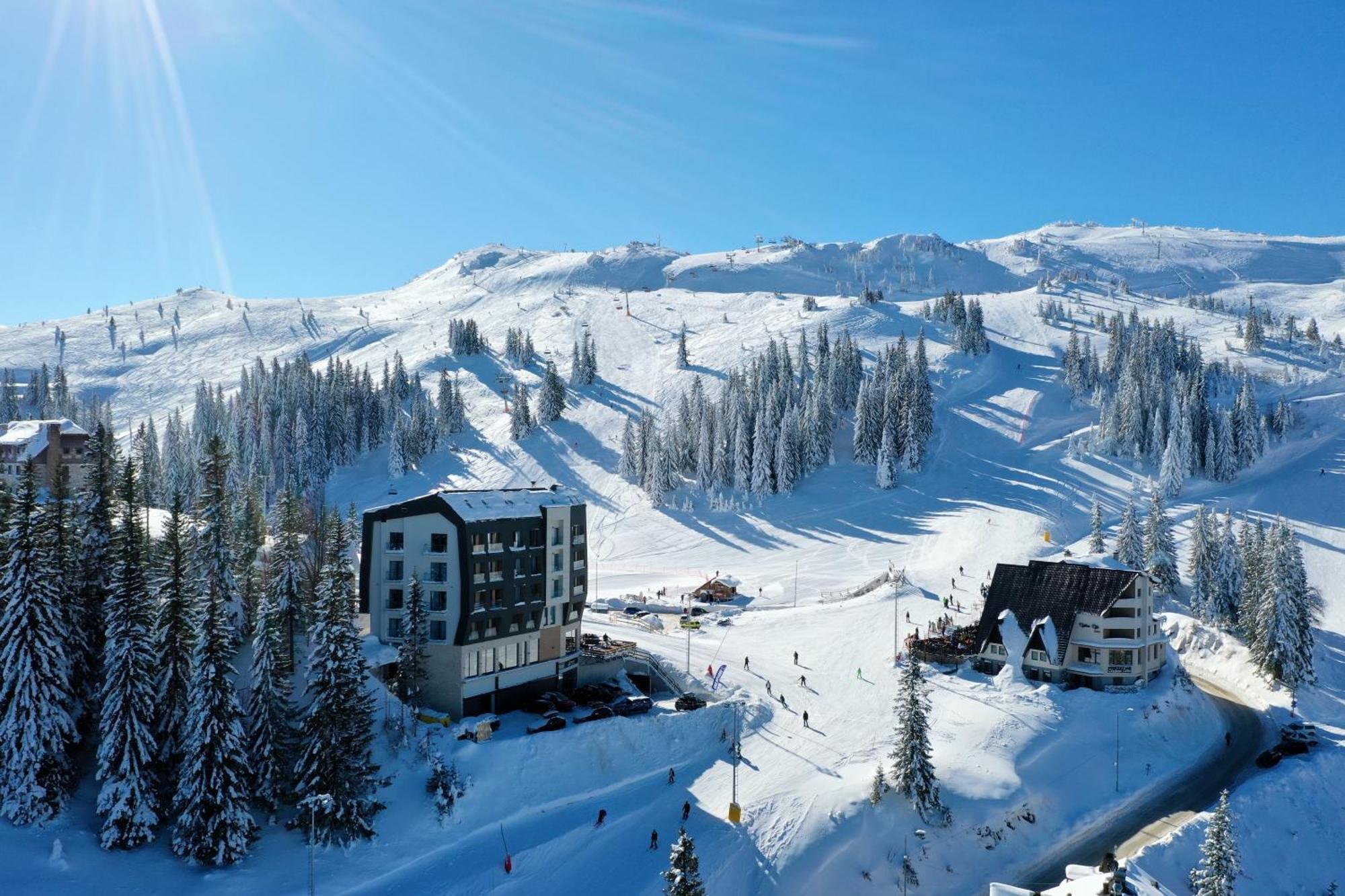 Aparthotel Rajska Jahorina Eksteriør billede