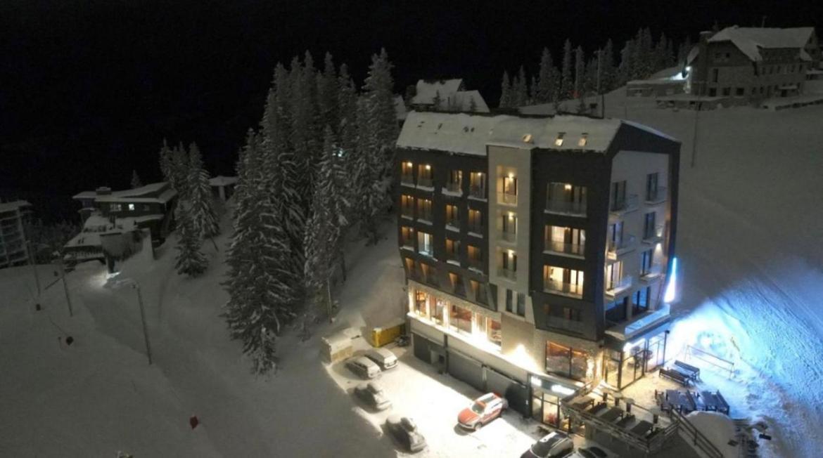 Aparthotel Rajska Jahorina Eksteriør billede
