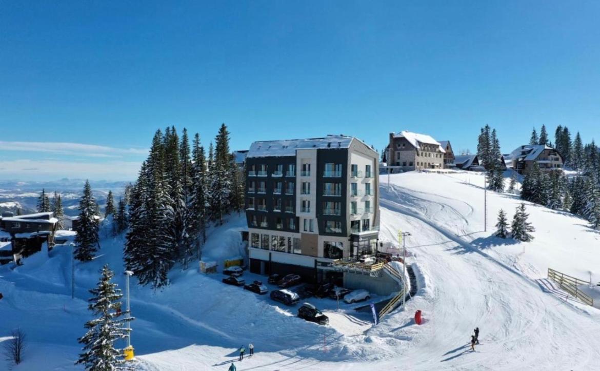Aparthotel Rajska Jahorina Eksteriør billede