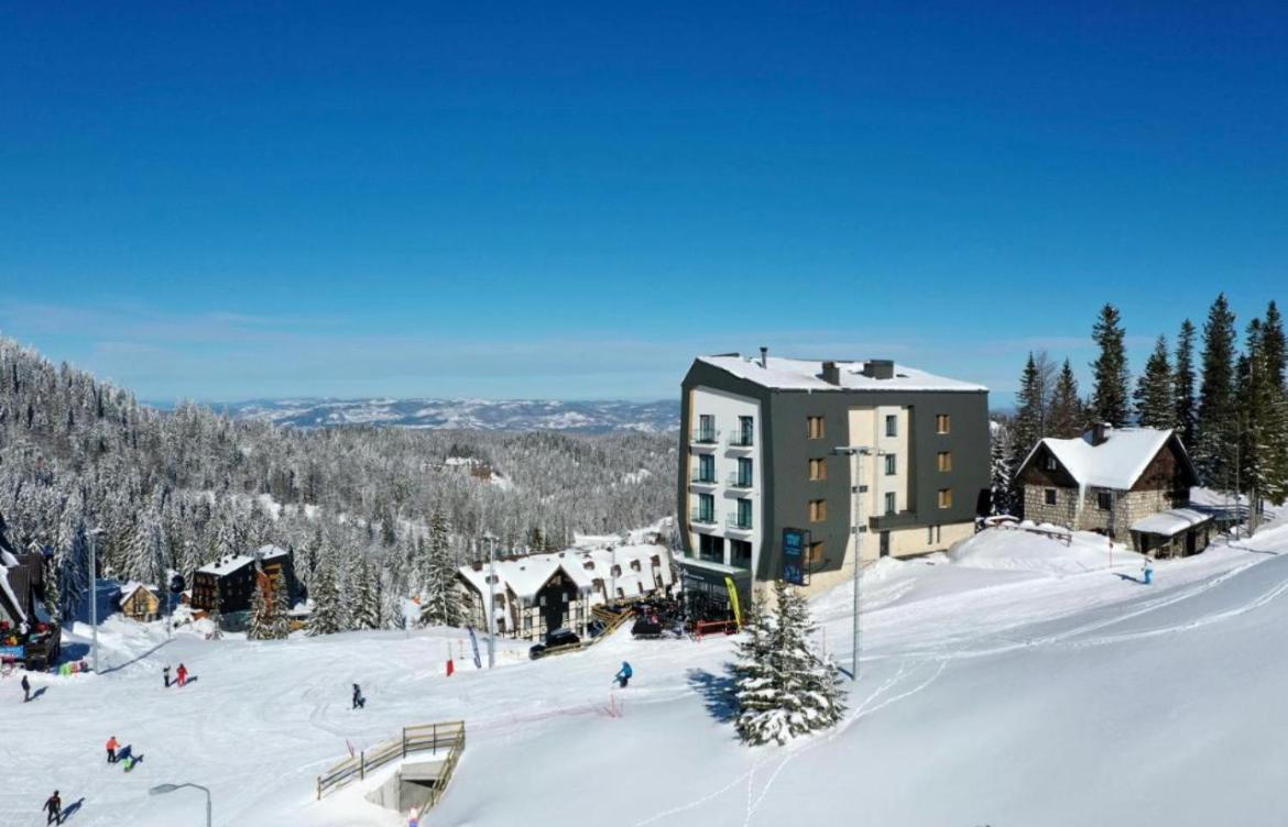 Aparthotel Rajska Jahorina Eksteriør billede